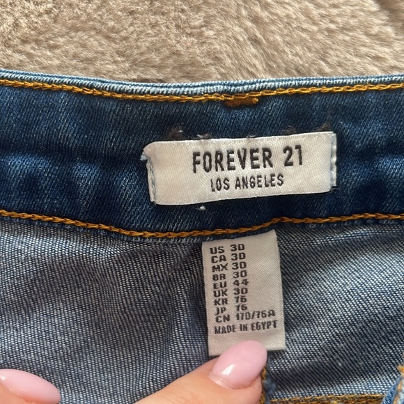 Forever 21 boot leg jeans - Picture 2 of 2